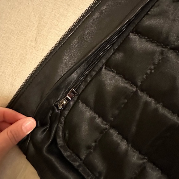 Andrew Marc Women’s Black Leather Jacket Size M - Picture 4 of 9